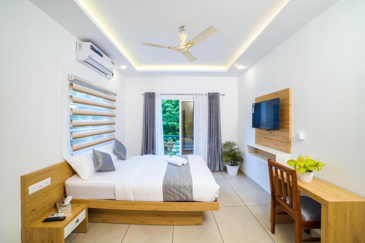 Oceana Hills Residency Hotel Alappuzha Buitenkant foto