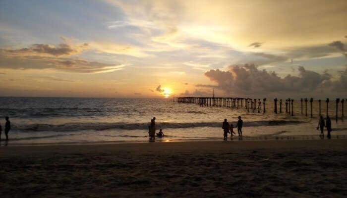 Oceana Hills Residency Hotel Alappuzha Buitenkant foto