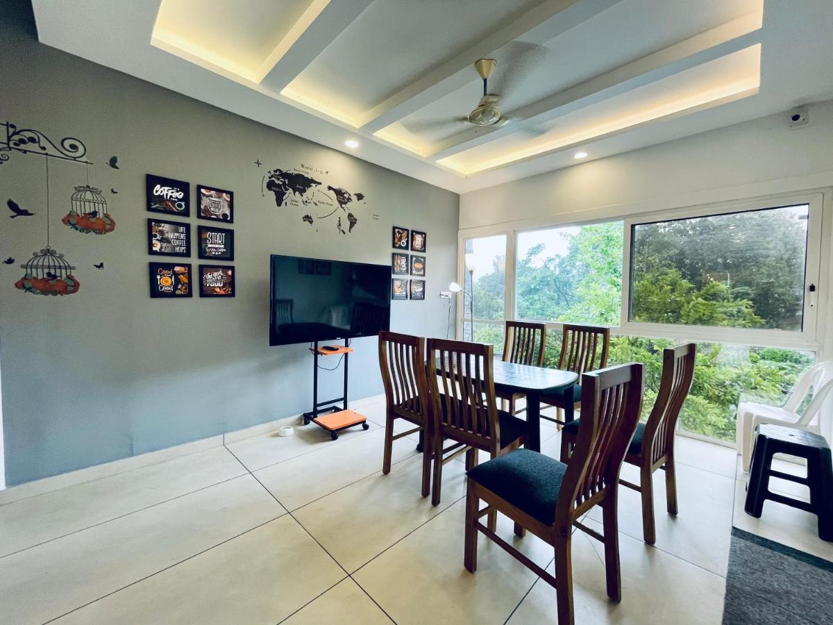 Oceana Hills Residency Hotel Alappuzha Buitenkant foto